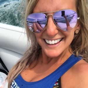 Meet your Posher, Felicia